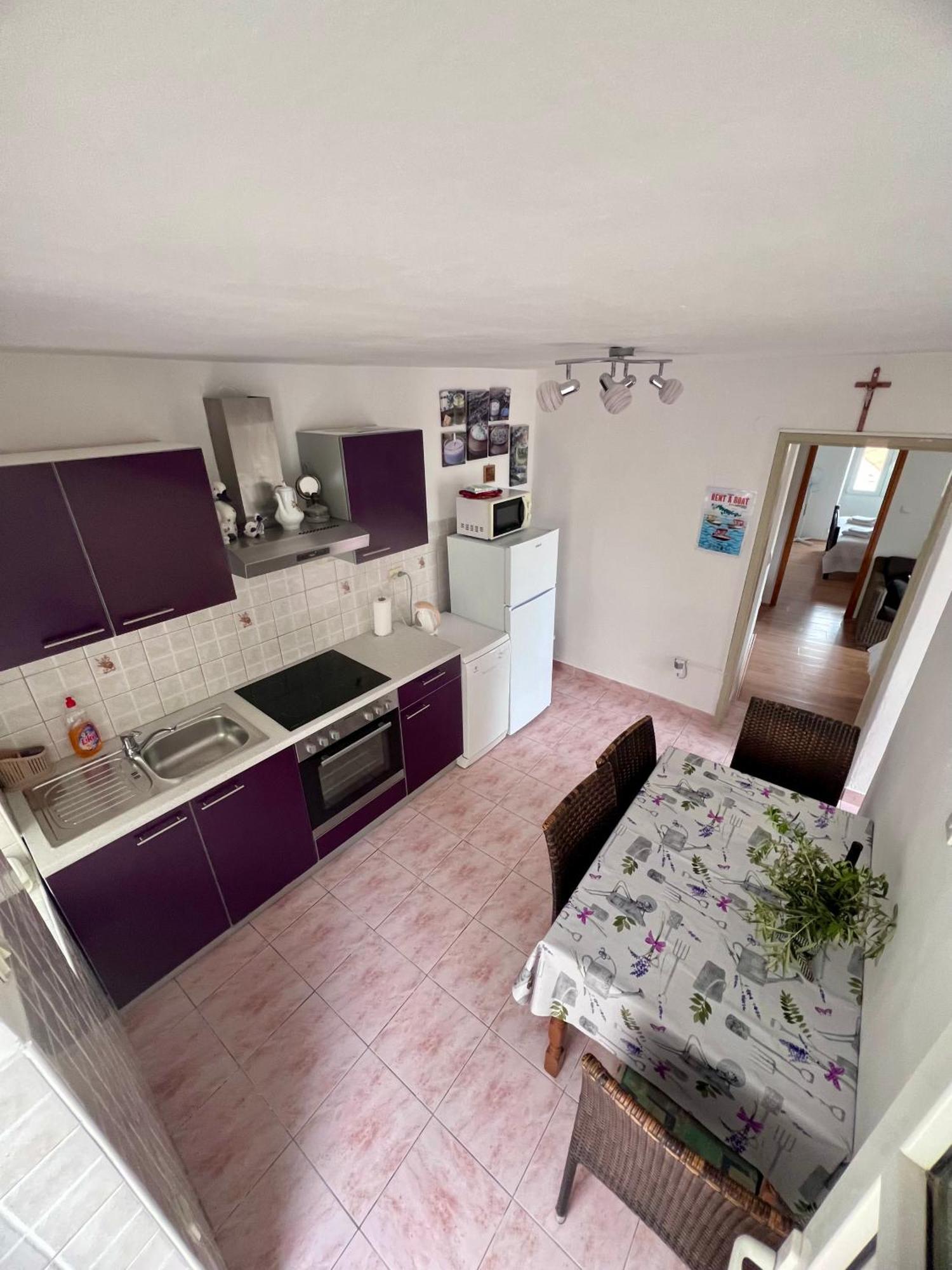 Apartments Tudor Nikola Хвар Экстерьер фото